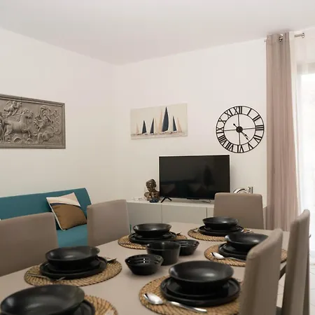 Διαμέρισμα Domus Augusto Ταορμίνα